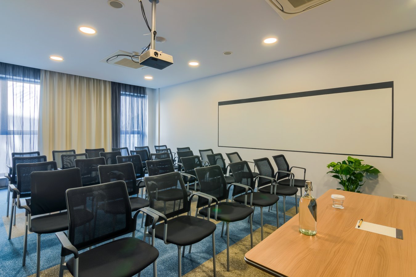 Sala Gabroveni - foto 2