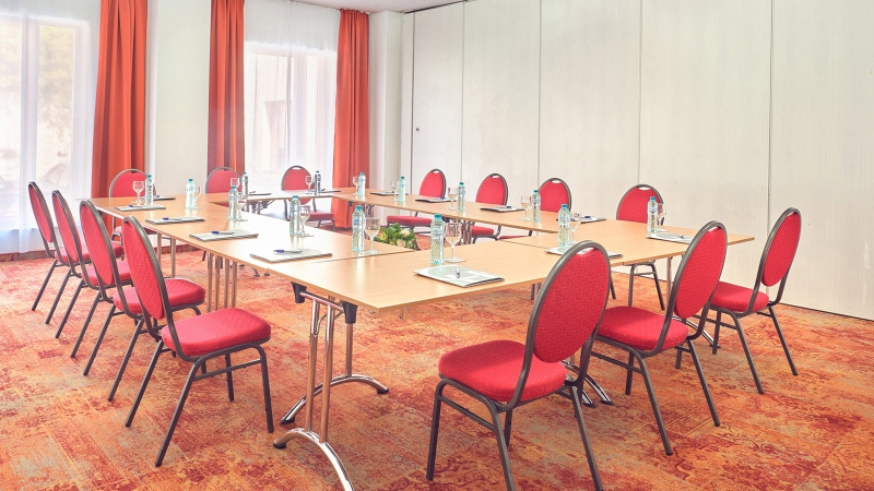 Sala Decebal - foto 2